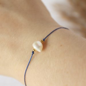 perła na niebieskim sznureczku regulowana (2)